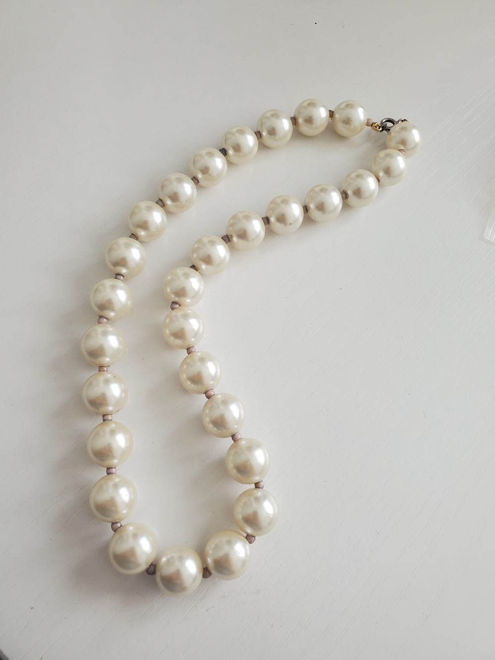 Luminous Ivory Pearl Necklace